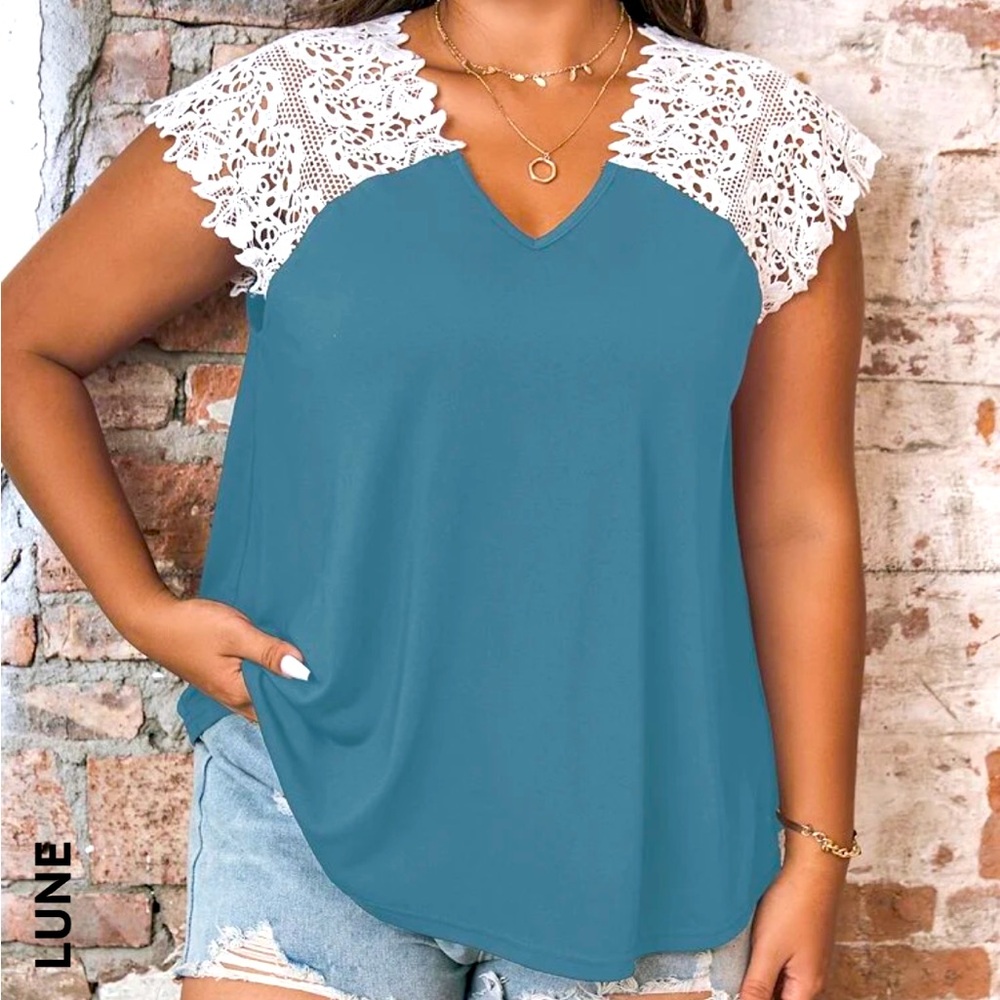 Blue grey lightweight tank with lace